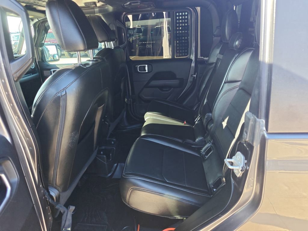 Used 2022 Jeep Gladiator Overland w/ Popular Equipment Package image 25