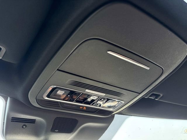 New 2026 Lincoln Navigator L Reserve AWD/4WD image 33