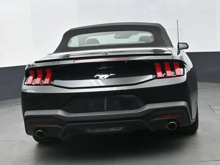 Used 2024 Ford Mustang Premium RWD image 8