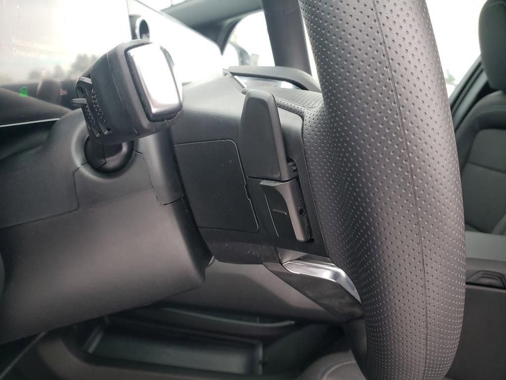 New 2026 Chevrolet Equinox EV LT image 24