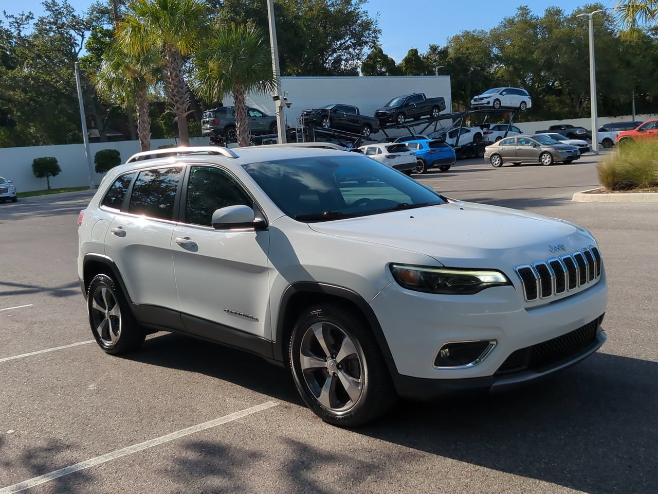 Used 2020 Jeep Cherokee Limited FWD image 9