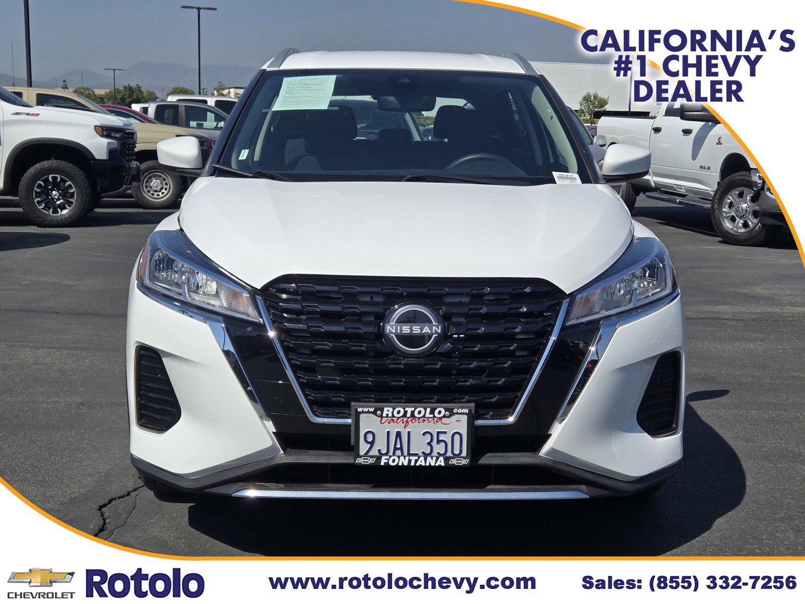 Used 2023 Nissan Kicks SV w/ Interior Electronics Package image 2