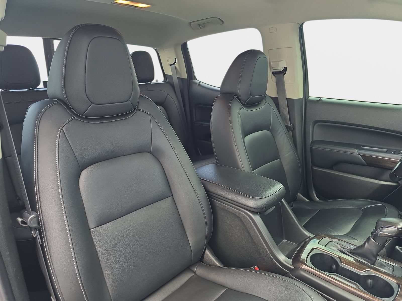 Used 2022 GMC Canyon Elevation w/ Elevation Premium Package AWD/4WD image 12