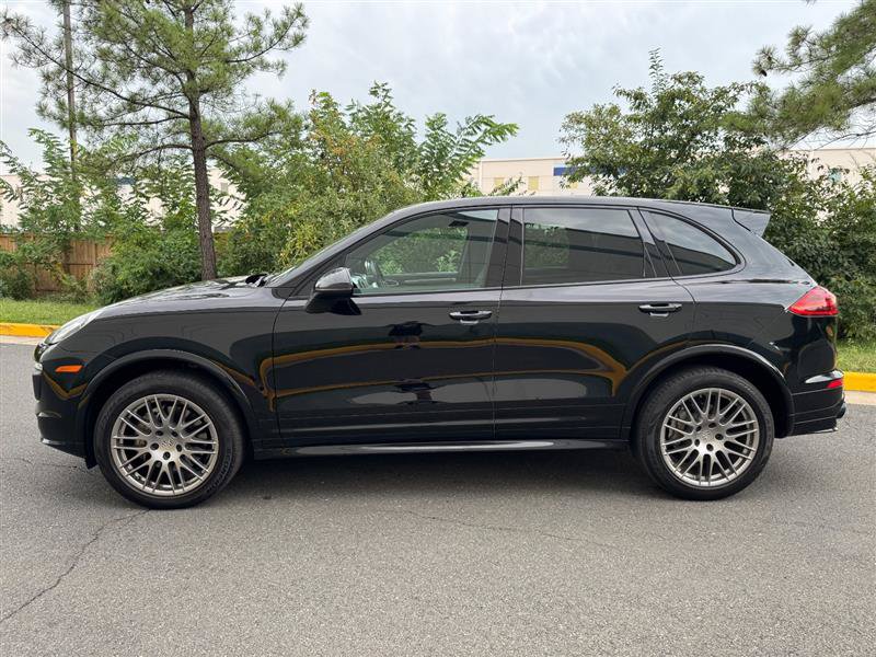 Used 2015 Porsche Cayenne S AWD/4WD image 5
