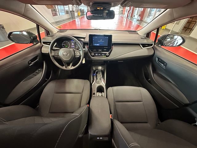 Certified 2025 Toyota Corolla LE FWD image 12