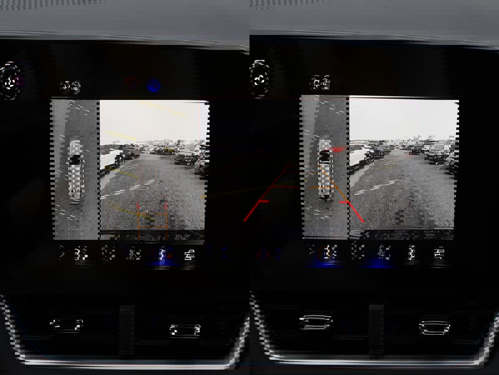 New 2026 Chevrolet Equinox LT w/ Safety and Technology Package image 12