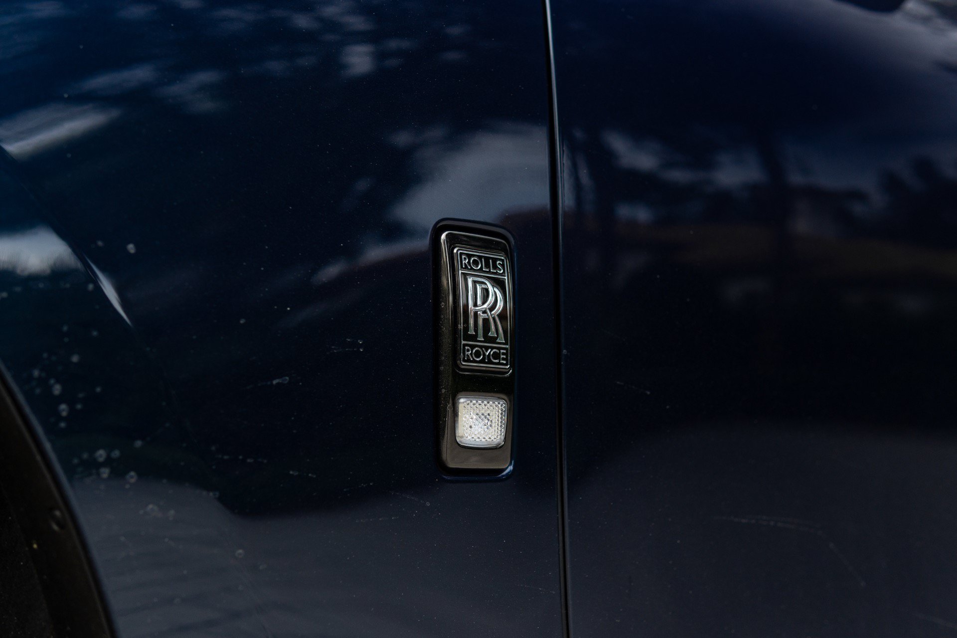 Used 2023 Rolls-Royce Ghost Black Badge w/ Black Badge Ghost Package AWD/4WD image 15