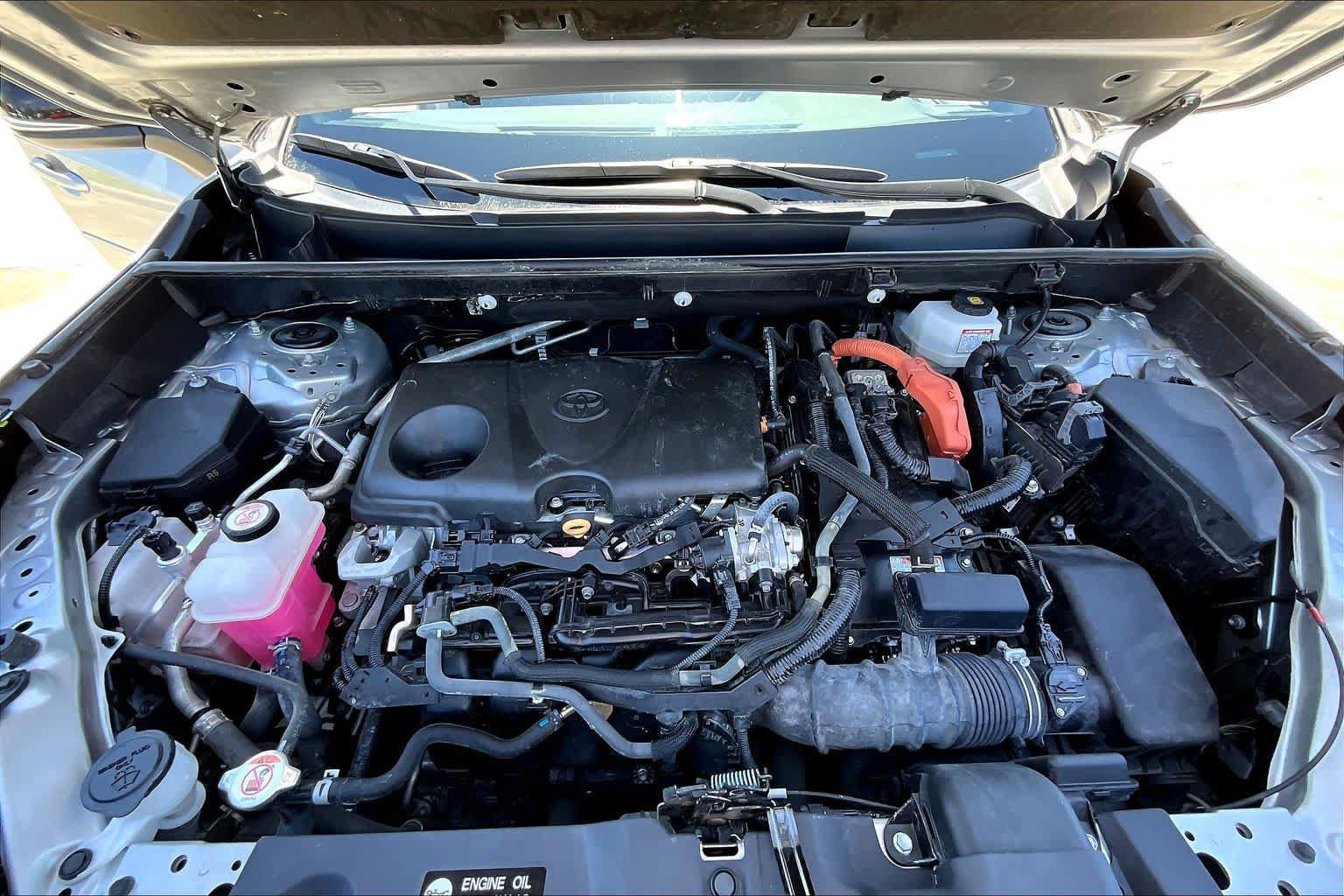 Used 2022 Toyota RAV4 XSE AWD/4WD image 30