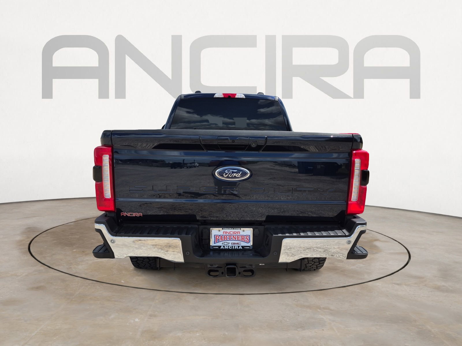 Used 2025 Ford F250 Lariat w/ Chrome Package image 9