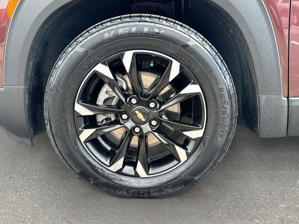 Used 2022 Chevrolet TrailBlazer LT w/ Convenience Package FWD image 28