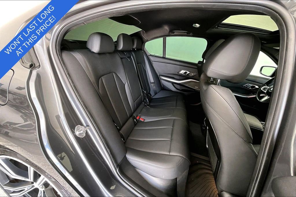 Used 2020 BMW 330i Sedan w/ M Sport Package image 35