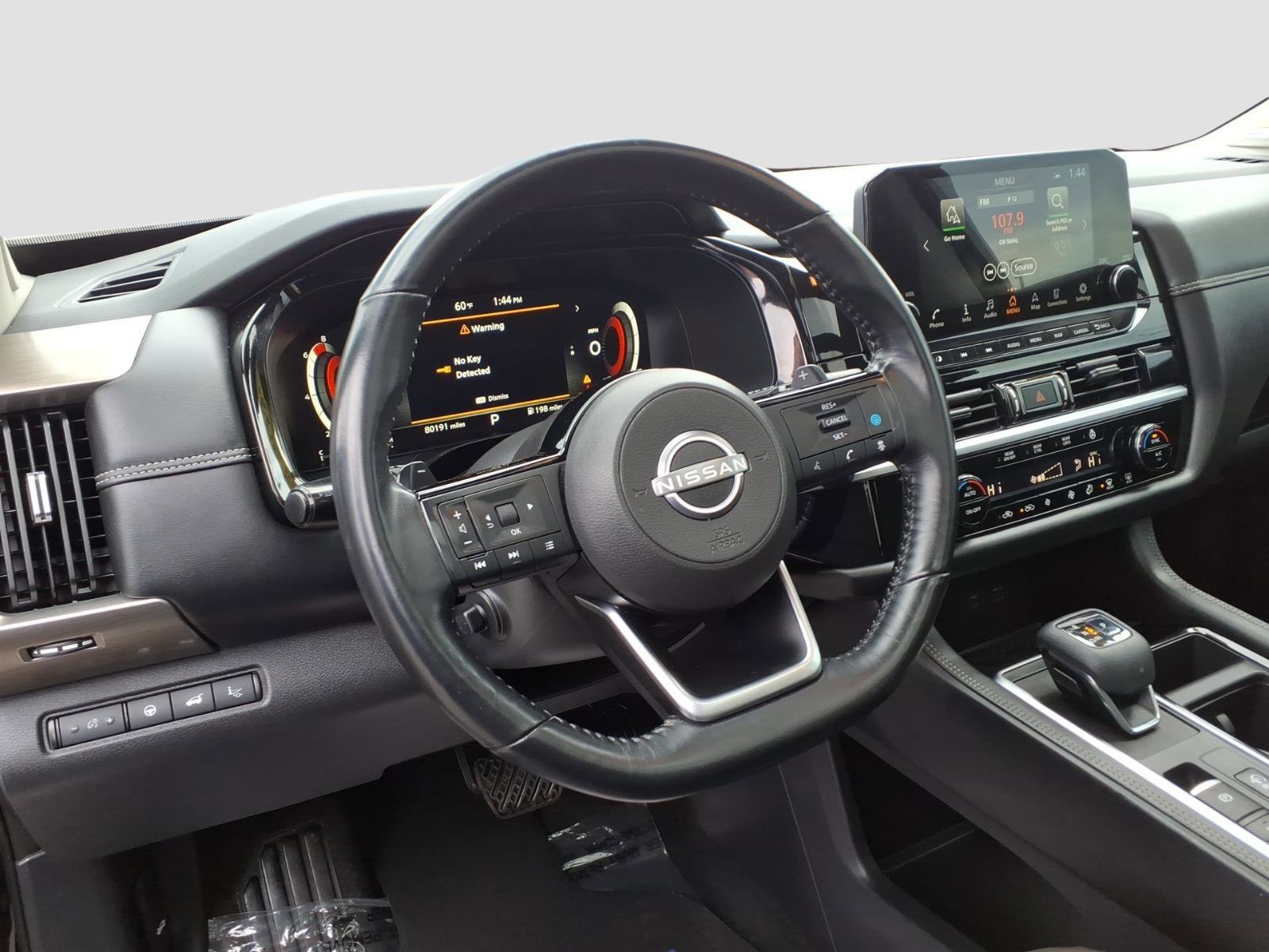 Used 2022 Nissan Pathfinder Platinum w/ Cargo Package image 12