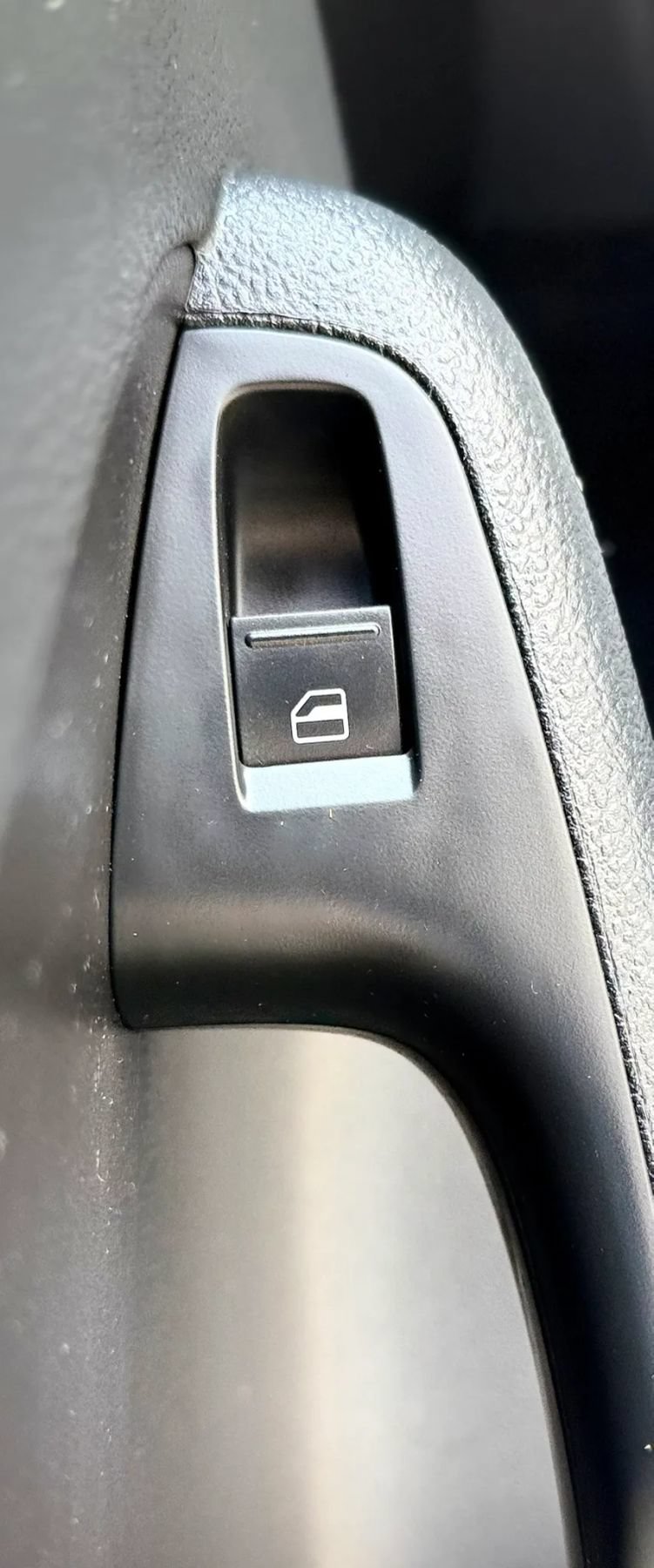 Used 2016 Volkswagen Jetta Sport FWD image 30