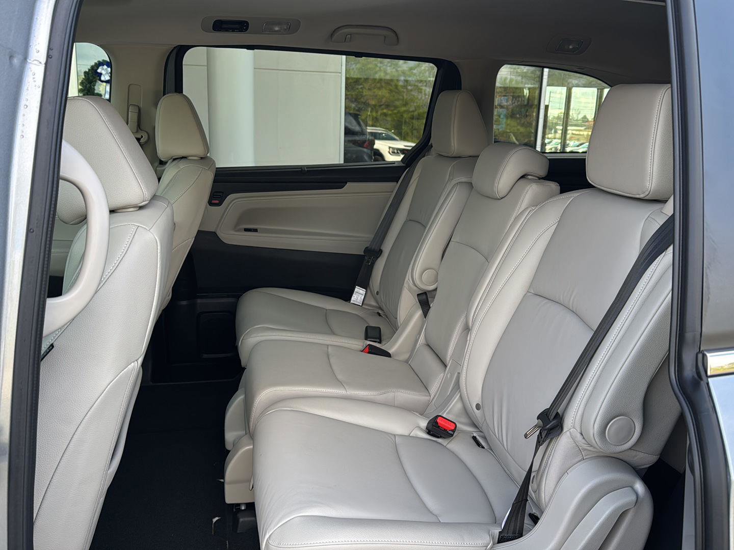 New 2026 Honda Odyssey EX-L image 9