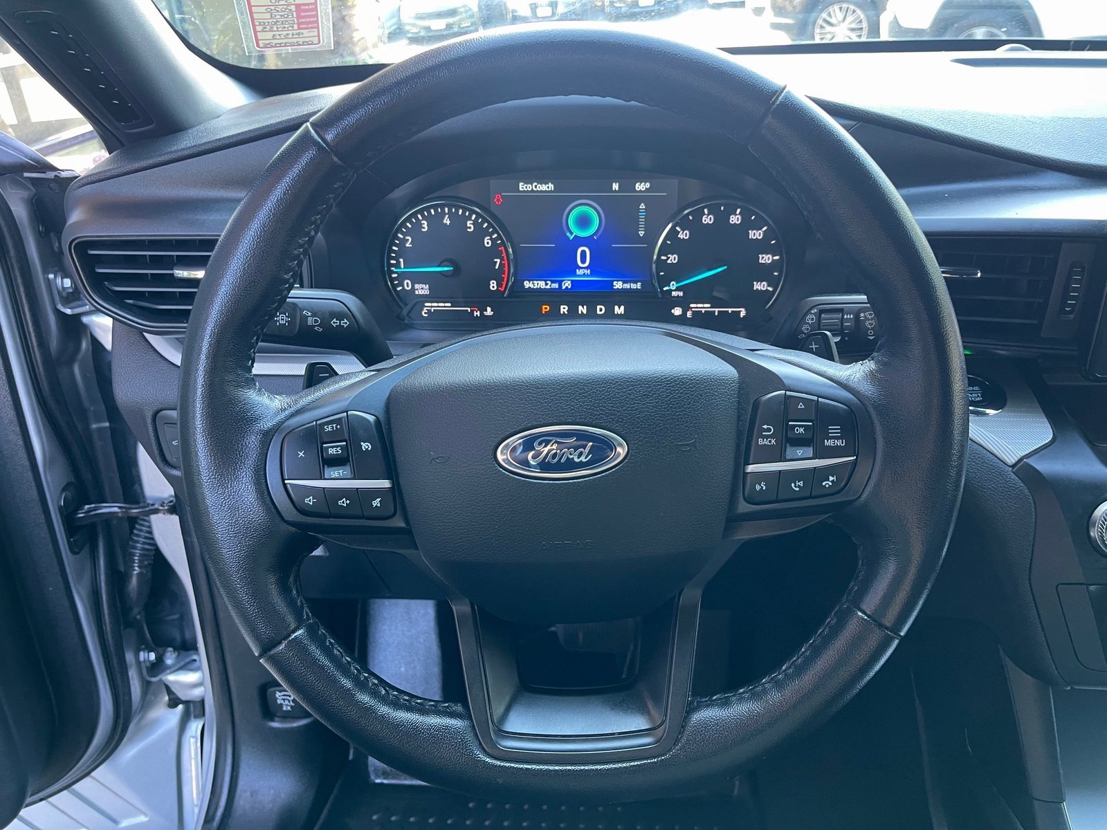 Used 2020 Ford Explorer XLT image 36