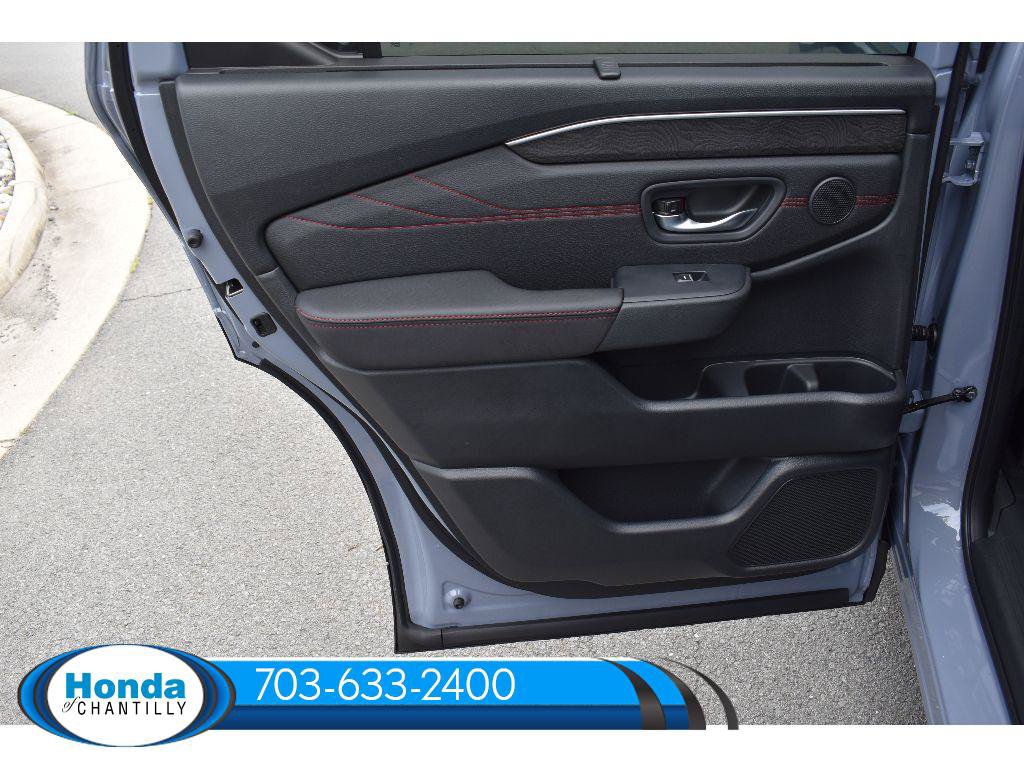 New 2026 Honda Pilot Black Edition image 29
