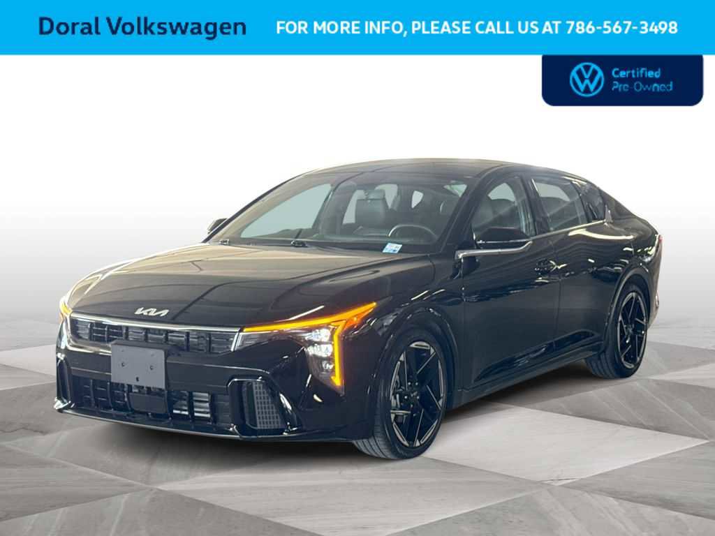 Used 2025 Kia K4 GT-Line image 4