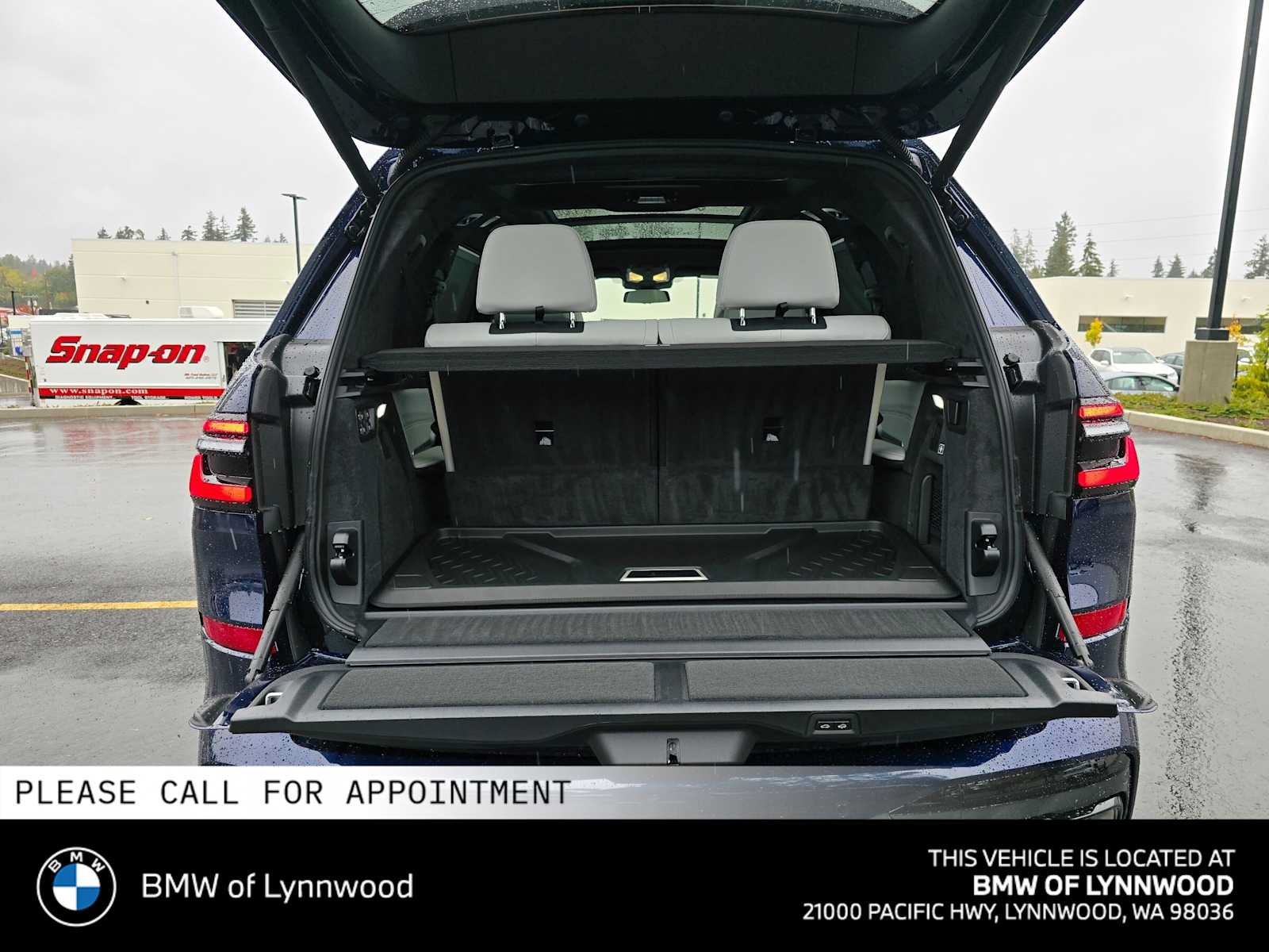 New 2027 BMW X7 xDrive40i w/ Executive Package AWD/4WD image 14