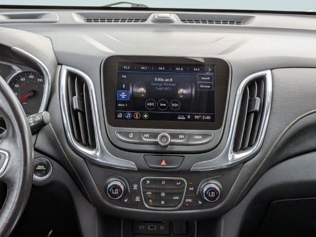 Used 2020 Chevrolet Equinox Premier w/ Premier Redline Edition AWD/4WD image 17