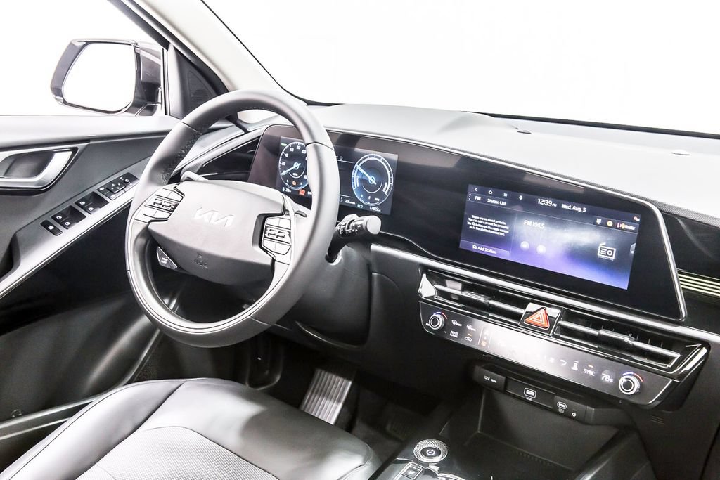 Used 2024 Kia Niro Wind FWD image 19