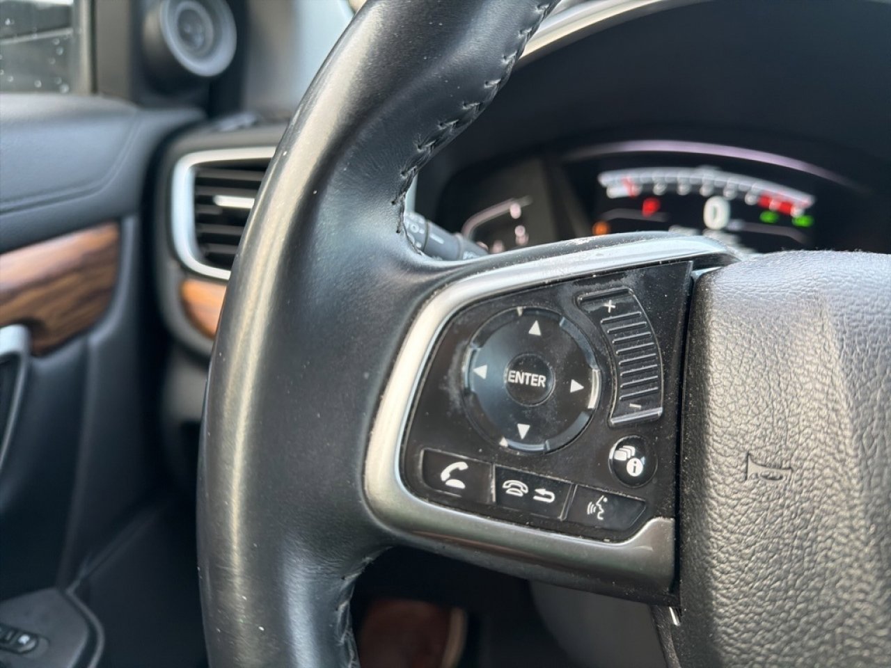 Certified 2017 Honda CR-V Touring image 27