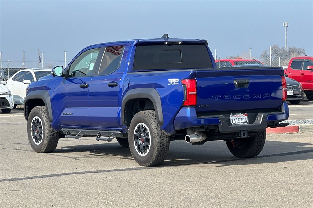Certified 2024 Toyota Tacoma TRD Off-Road image 7