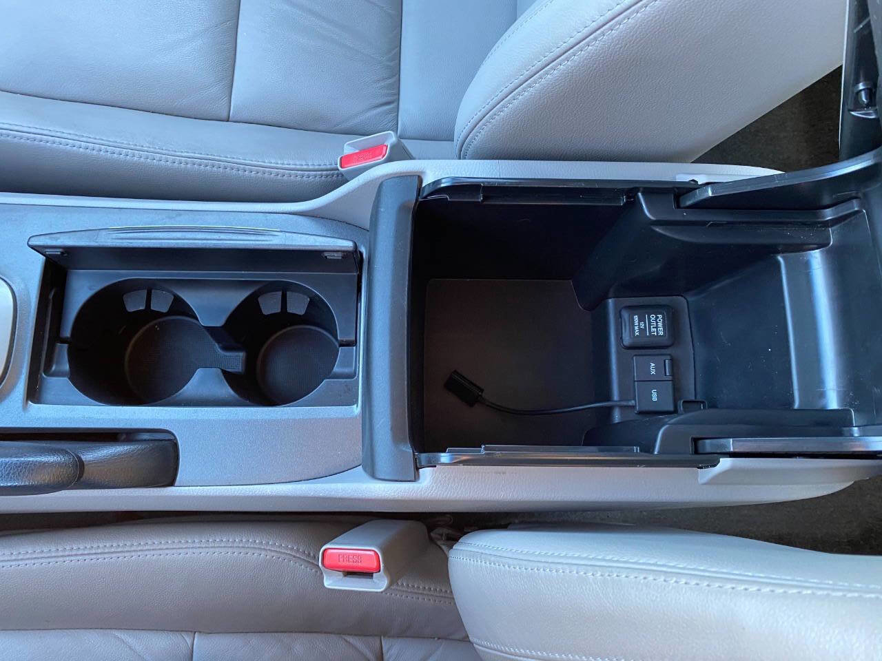 Used 2011 Honda Accord EX-L image 19