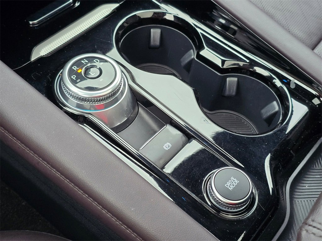 Used 2025 Ford Explorer Platinum image 36