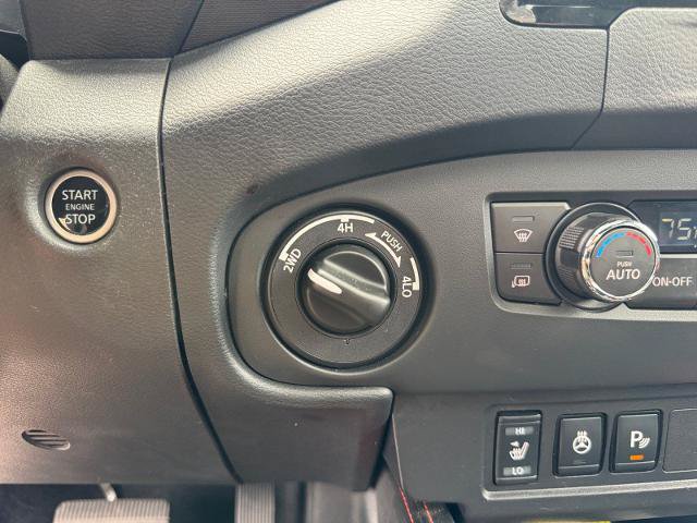 Used 2023 Nissan Frontier PRO-4X w/ Pro-4X Premium Package AWD/4WD image 27