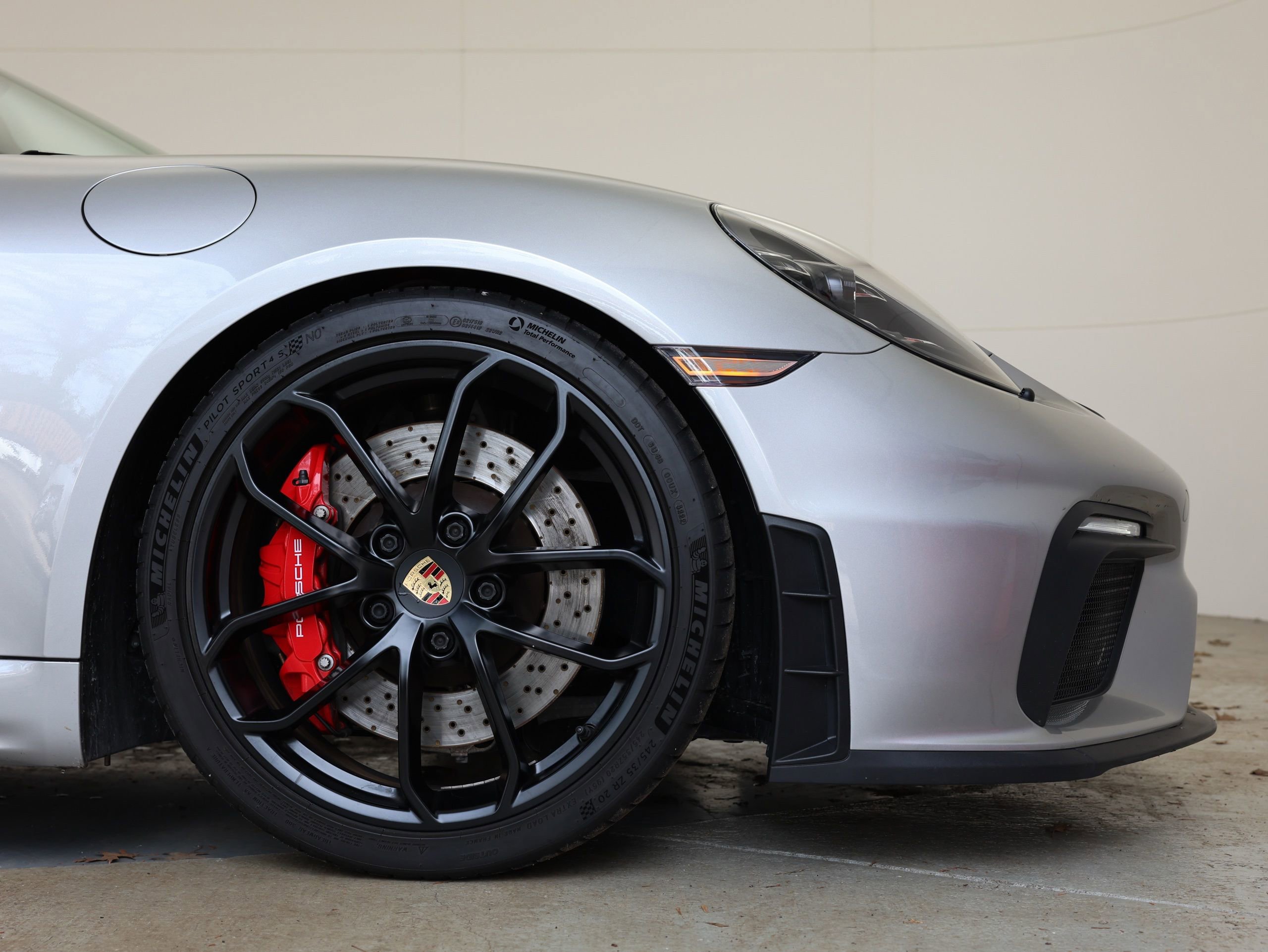 Used 2022 Porsche 718 Boxster Spyder image 19