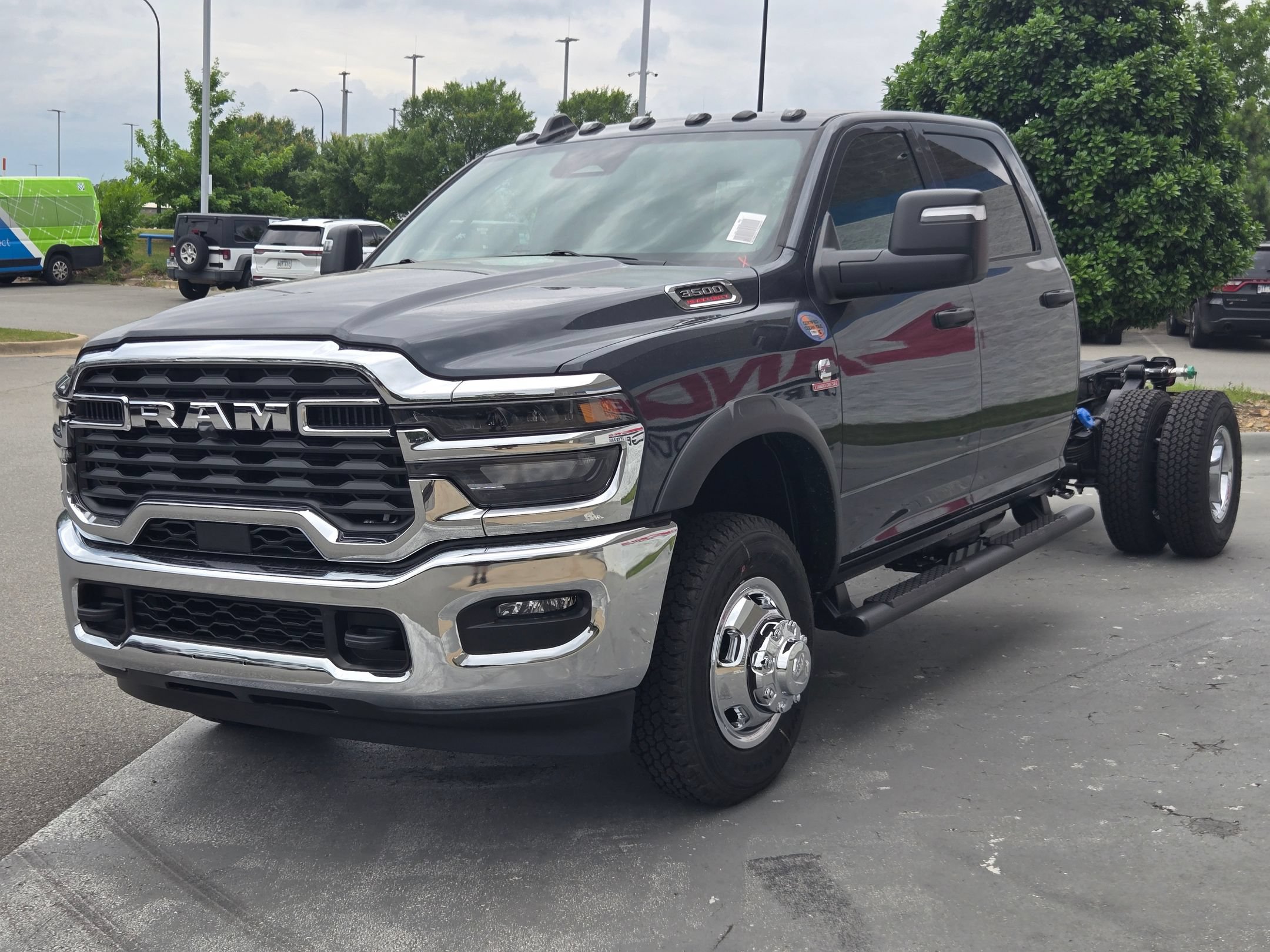 New 2026 RAM 3500 Tradesman AWD/4WD image 3
