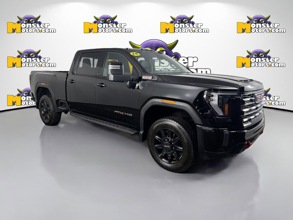 Used 2024 GMC Sierra 3500 AT4 w/ AT4 Premium Plus Package AWD/4WD image 3