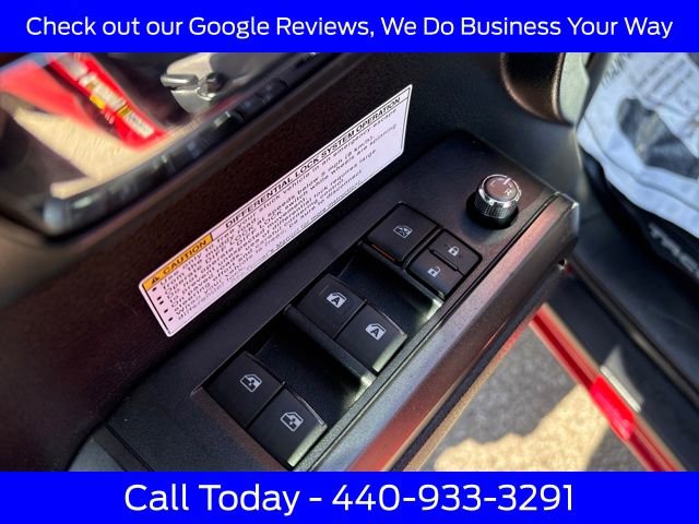 Used 2017 Toyota Tacoma TRD Off-Road image 24