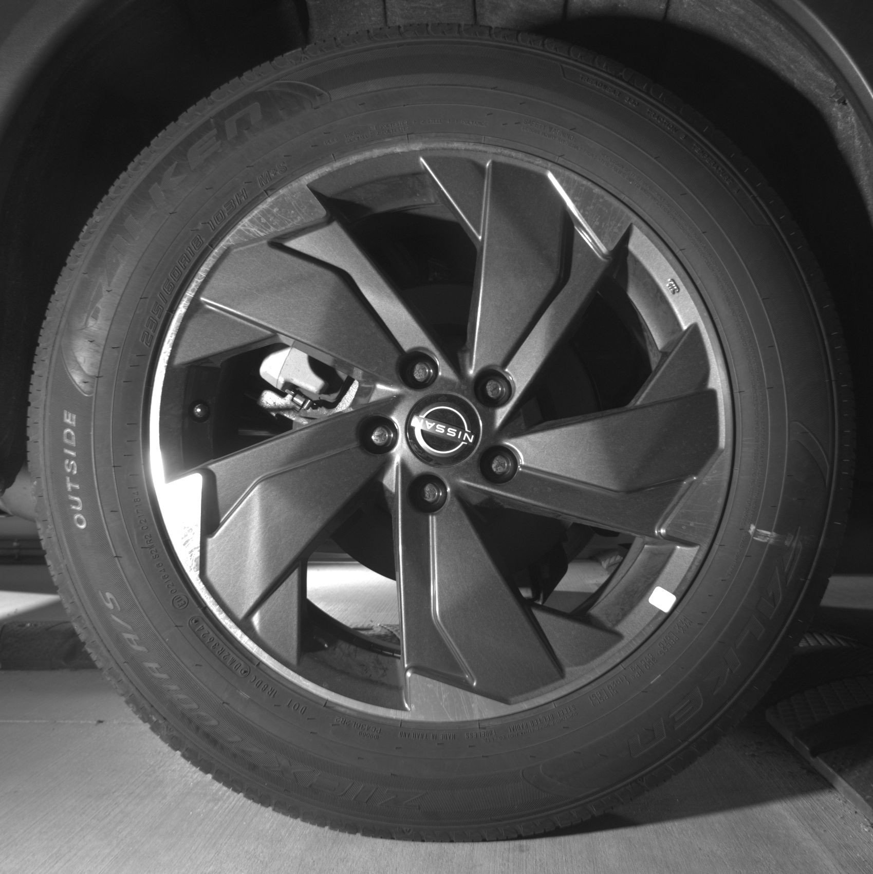 Used 2025 Nissan Rogue SV FWD image 15