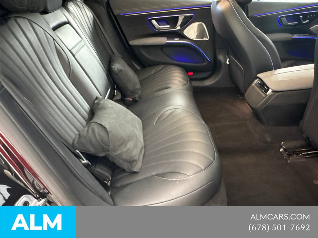 Used 2022 Mercedes-Benz EQS 580 4MATIC Sedan image 18