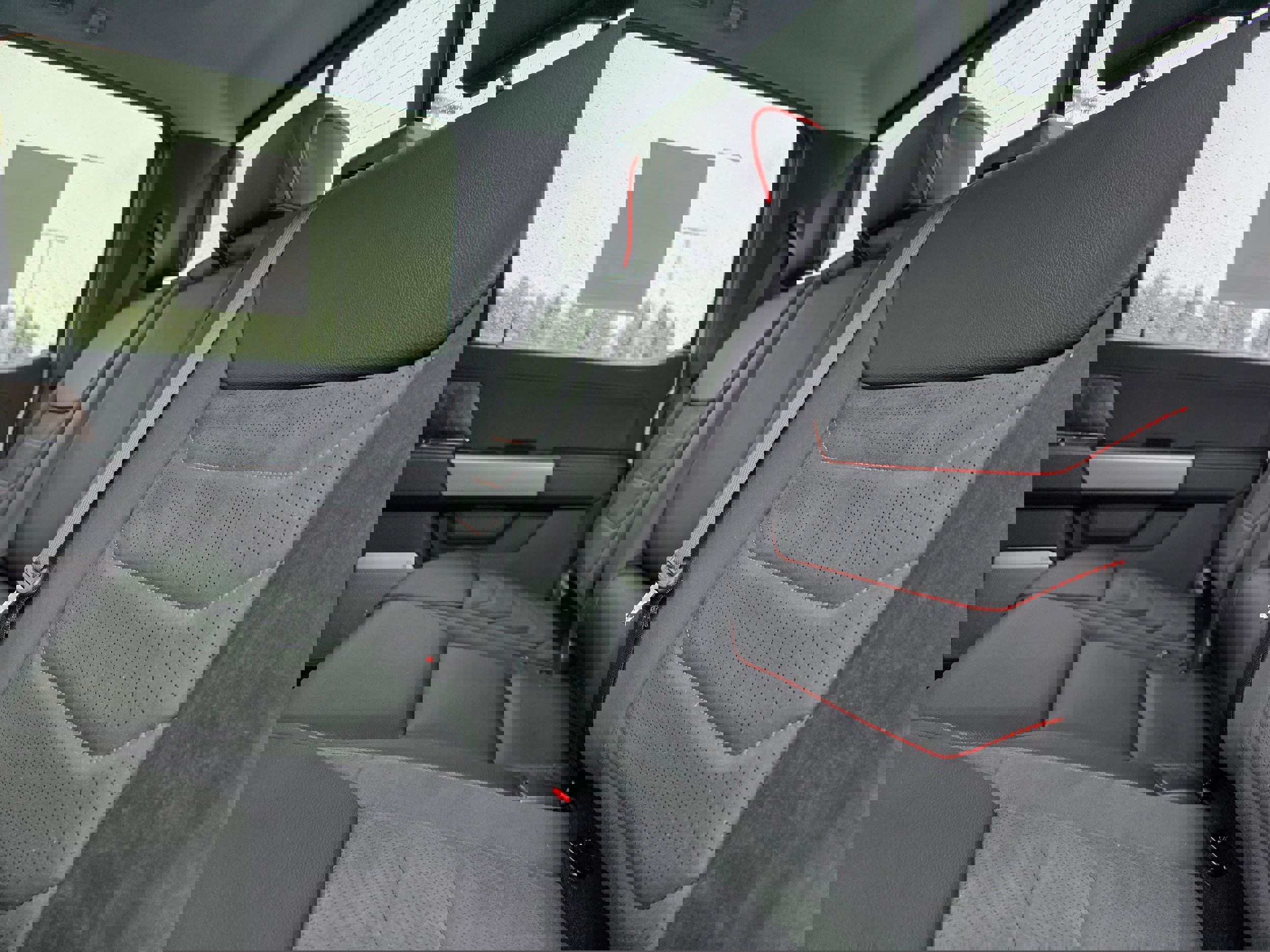 New 2026 Ford F250 Lariat w/ Black Appearance Package image 10