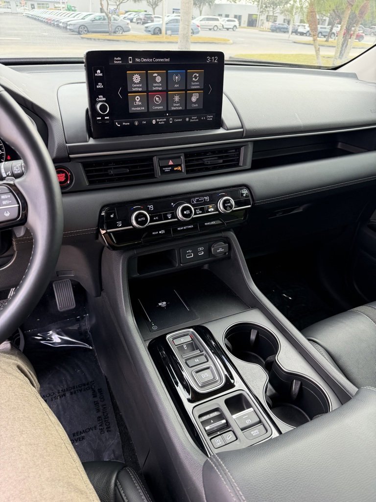 Used 2023 Honda Pilot EX-L image 12