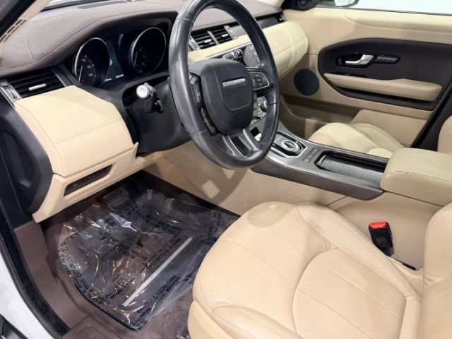 Used 2018 Land Rover Range Rover Evoque SE AWD/4WD image 18