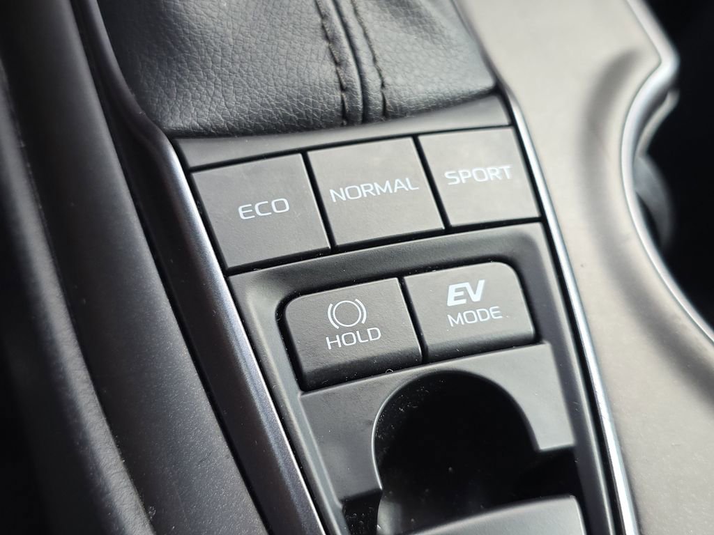 Used 2024 Toyota Camry XSE w/ Cold Weather Package image 28
