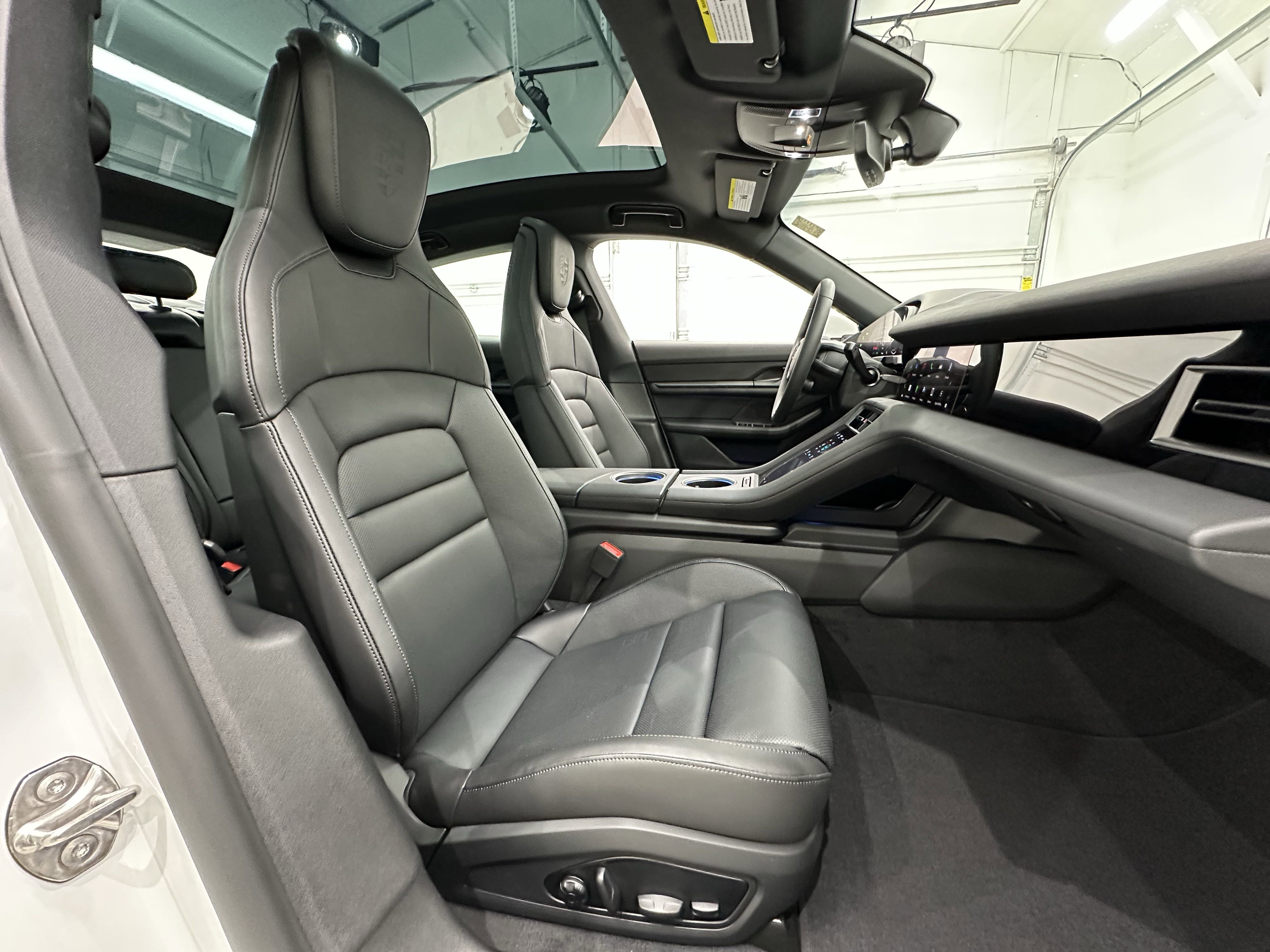 New 2025 Porsche Taycan image 24