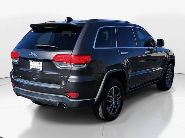 Used 2017 Jeep Grand Cherokee Limited w/ Luxury Group II image 3