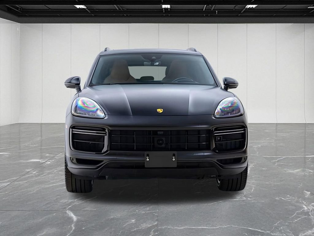 Used 2022 Porsche Cayenne Turbo image 6