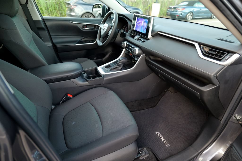 Used 2023 Toyota RAV4 XLE w/ Convenience Package AWD/4WD image 33