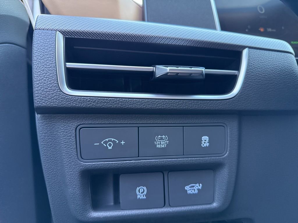 New 2026 Hyundai Sonata Limited image 29