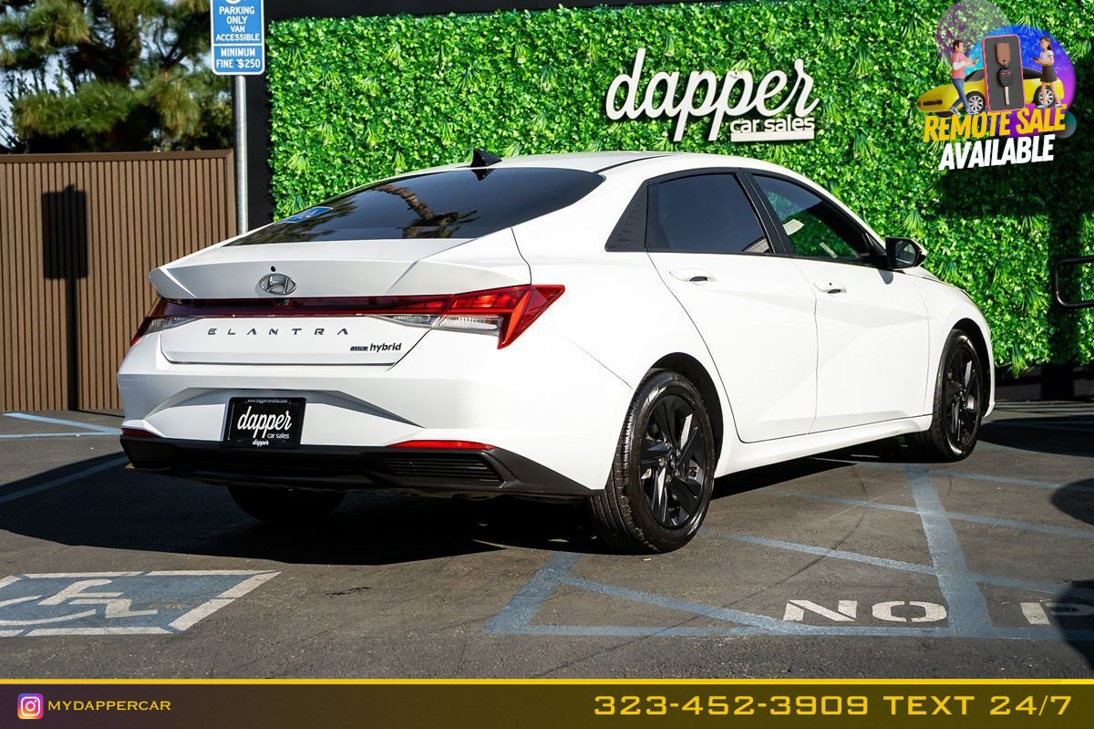 Used 2021 Hyundai Elantra Blue image 5