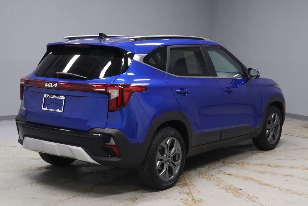 Used 2024 Kia Seltos S image 11