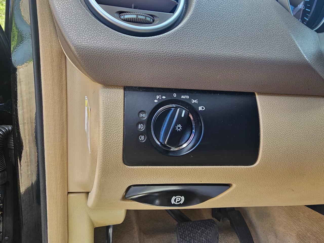 Used 2008 Mercedes-Benz ML 350 4MATIC image 37