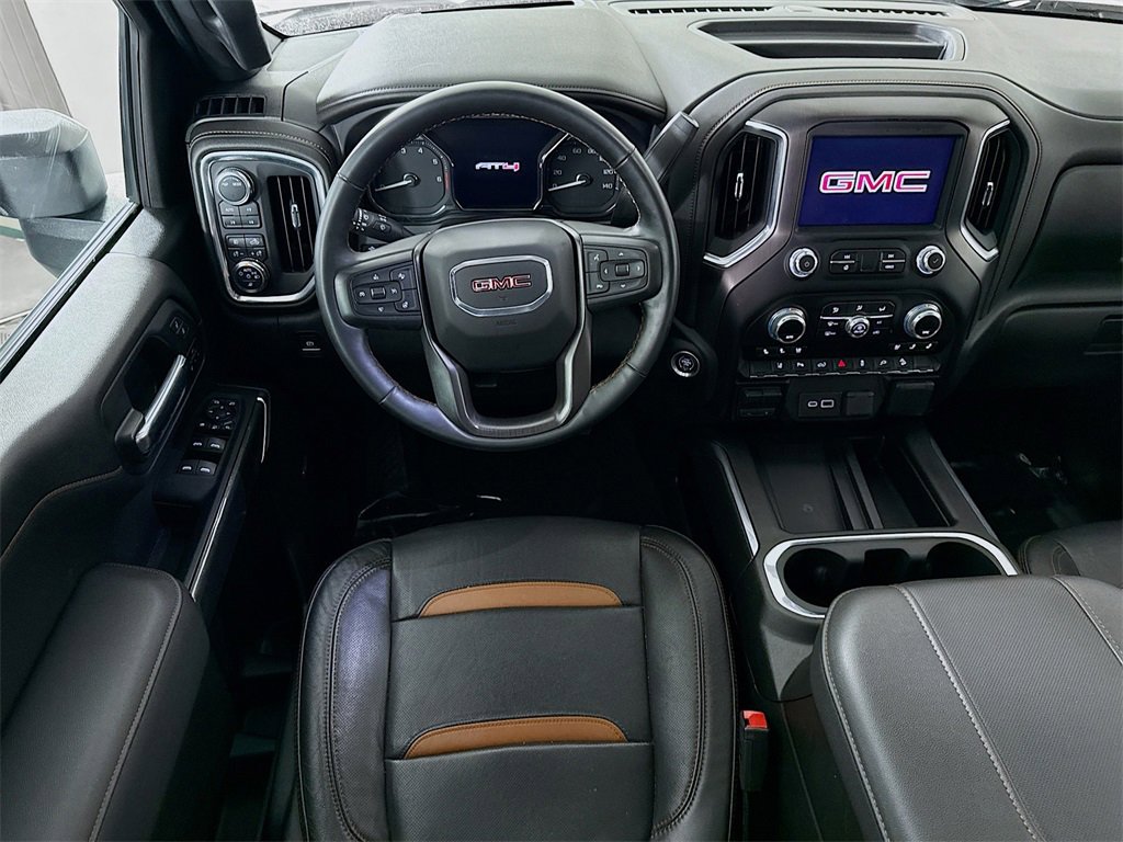 Used 2023 GMC Sierra 2500 AT4 w/ AT4 Premium Plus Package image 3