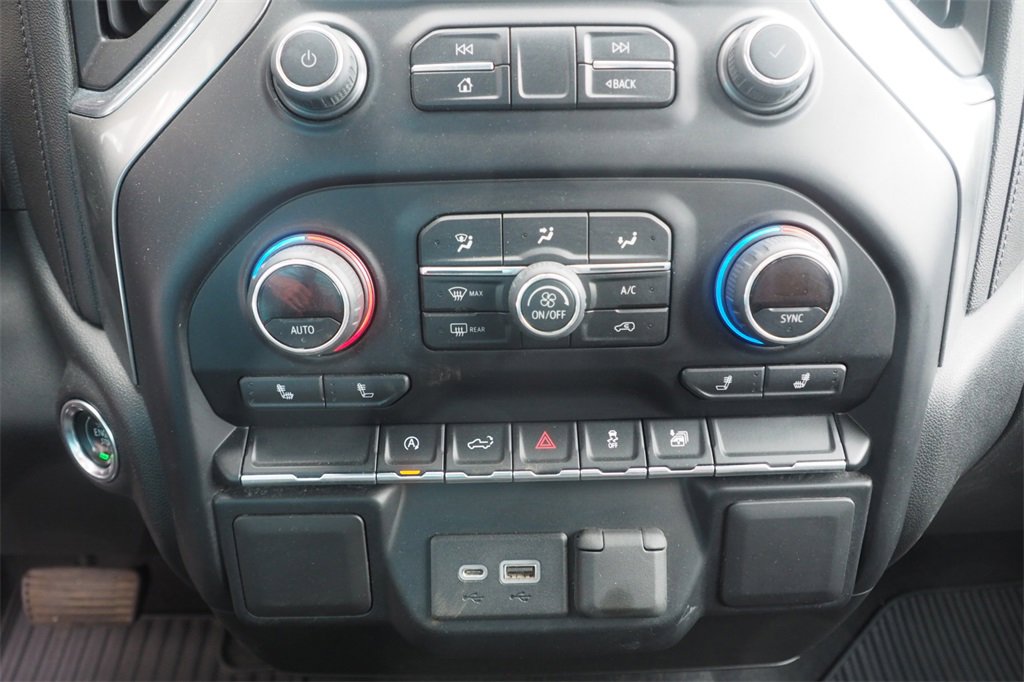 Used 2019 Chevrolet Silverado 1500 LT image 11