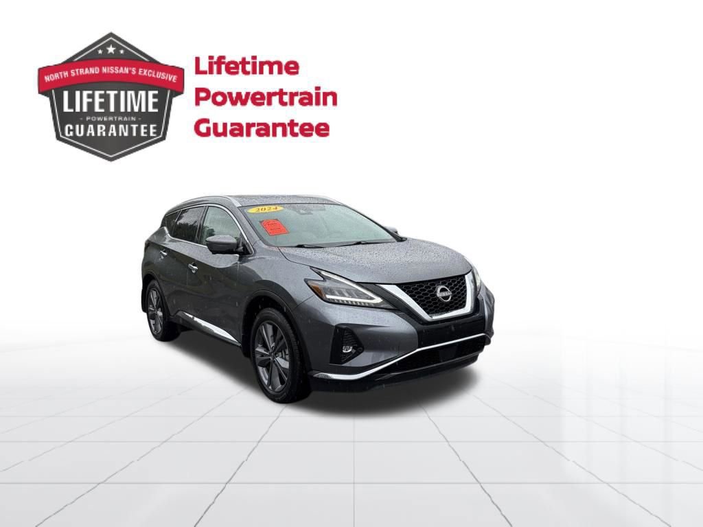 Used 2024 Nissan Murano Platinum w/ Cargo Package FWD image 9